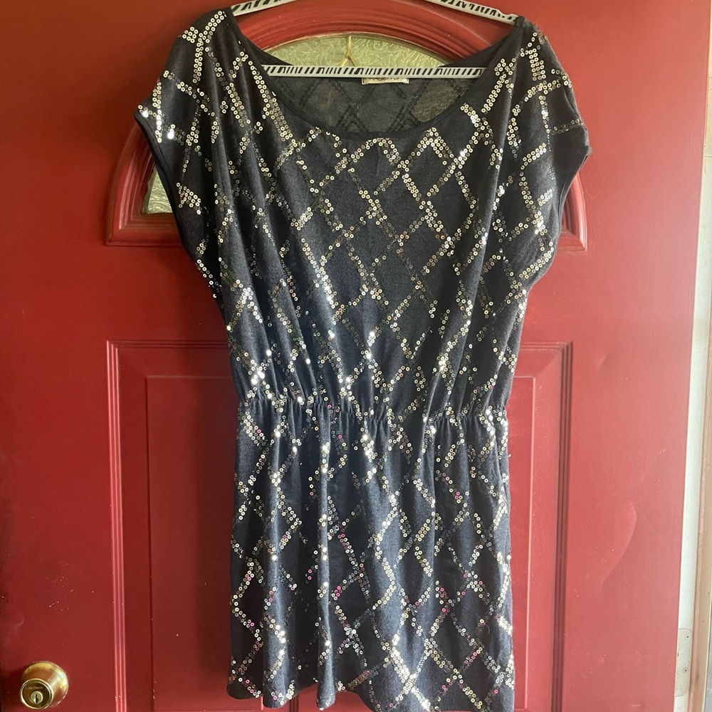 Elegant and Grey Silver Women's Dress with gold sequins. Cover up